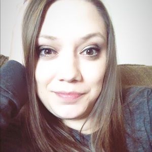 Meet your Posher, Renee